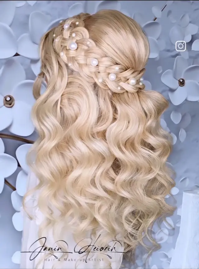 Look 15